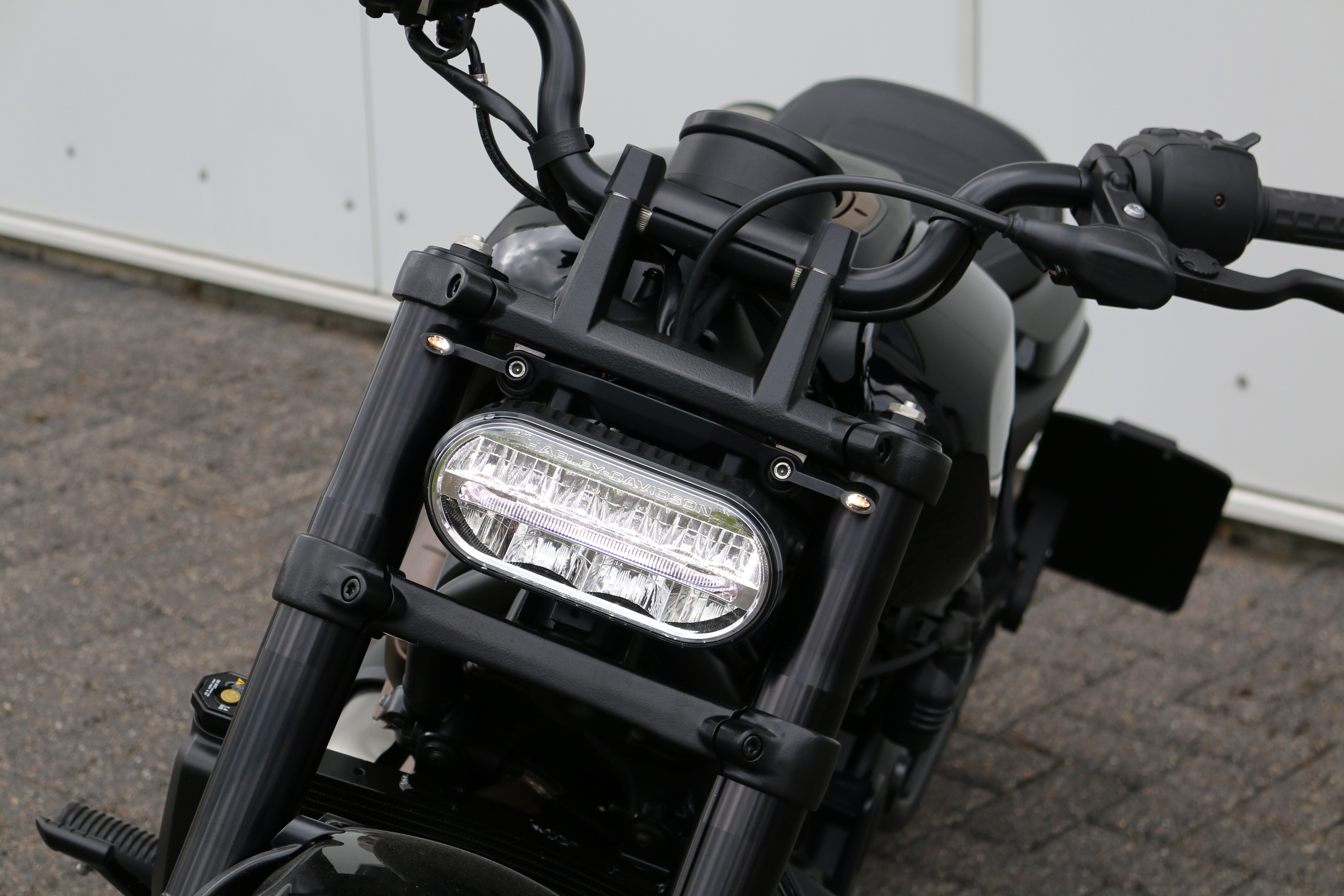 2-1 Elypse Blinker / Tagfahrlicht für Sportster S